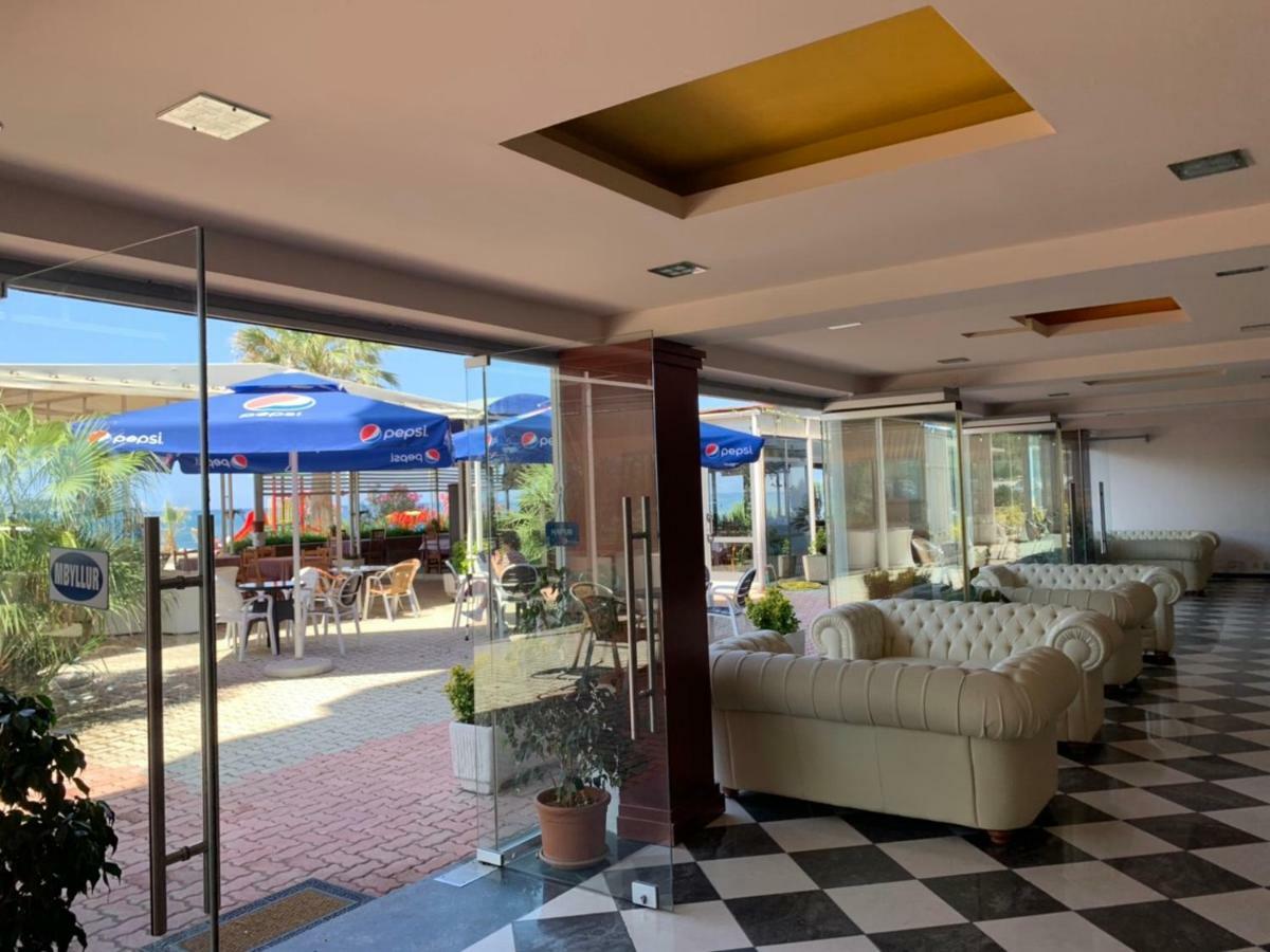 Hotel Ferrara Дуррес Экстерьер фото